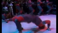 Breakdancing Team 's - Breakdance