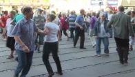 Flash Mob Square Dance