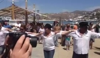 Gialos gialos dance Mykonos - Hasapiko