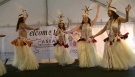 Grass skirt Hula dance from Tahiti - watch the hips