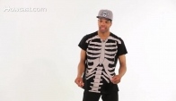 How to Do Bone Breaking and Flexing Street Dance