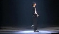 Michael Jackson-Best Moonwalk
