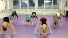 Modern dance class warm-up - Jazz dance