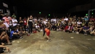 Nio le gana a un master de break dance