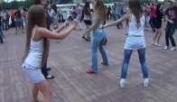 Rusas bailando cubaton