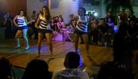 Shanti Studio Ng - Ella Menea er lugar concurso Salsa Shines en Puerto Vallarta