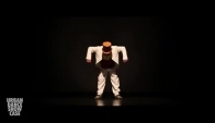 Super Robot break dance